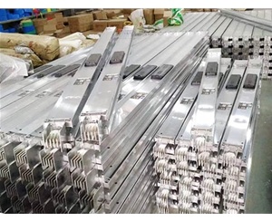 密集型母線(xiàn)槽